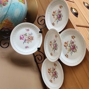 Vintage floral desert plates made in GDR Colditz Porcelain